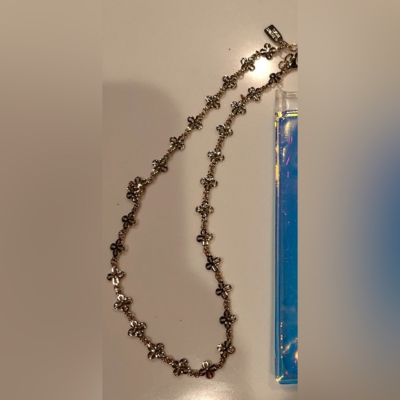 Electric Picks criss cross gold necklace - Picture 4 of 4